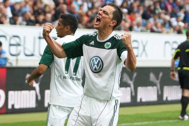 14.05.2011, 1.Bl, 1899 Hoffenheim - VfL Wolfsburg Marcel Schäfer (VfL Wolfsburg) bejubelt den Treffer zur 1:3 Führung.
