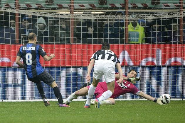 Milano 30 03 2013 - Serie A Inter Mailand - Juventus Turin; Rodrigo Palacio 