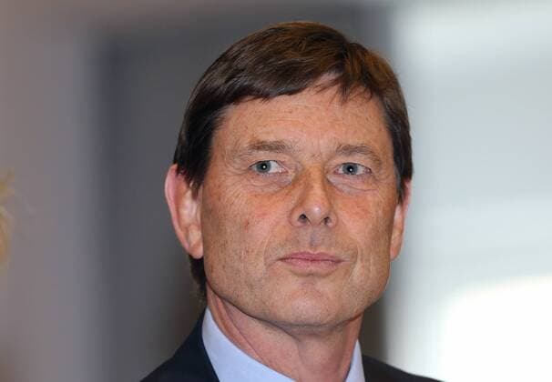 08.04.2013 Stuttgart Tennis Mit dem Zuschlag zur Austragung eines ATP-Rasenturniers ab 2015 hat für den MercedesCup eine neue Epoche begonnen v.l. Laurent DELANNEY CEO ATP Tennis Herren Europe & ATP Tennis Herren Commercial Director
