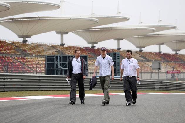 11.04.2013- Nico Hulkenberg (GER) Sauber F1 Team C32 