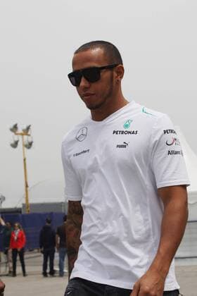 11.04.2013- Lewis Hamilton (GBR) Mercedes AMG F1 W04 