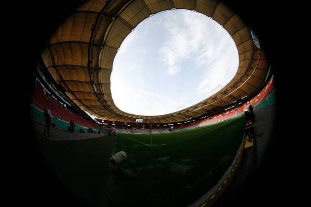 Fußball, Stadiongeschichte VfB Stuttgart 17.04.2013, xfsx, DFB-Pokal Halbfinale, VfB Stuttgart - Stadion Innenraum Ansicht in der Mercedes Benz Arena