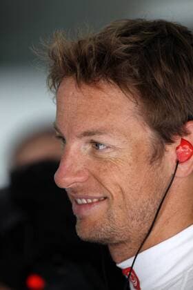 19.04.2013- Free Practice 1, Jenson Button (GBR) McLaren Mercedes MP4-28 