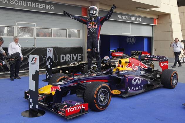 Motorsports: FIA Formula One World Championship 2013, Grand Prix of Bahrain, 1 Sebastian Vettel (GER, Infiniti Red Bull Racing), xHOCHxZWEIx
