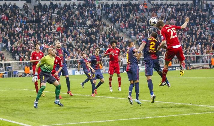 Thomas Müller Müller (Bayern 25) vorlage zu Mario Gomez ( Bayern 33 ) schiesst das Tor zum 3-0 ,Spielszene, Strafraumszene, Szene vor dem Tor, Torraum, Torraumszene FC BAYERN München - FC BARCELONA ( 4- 0) Fussball UEFA Champions League, Halbfinale Hinspiel, München, 23.04.2013 CL Saison 2012 2013, FCB, München, BARCA