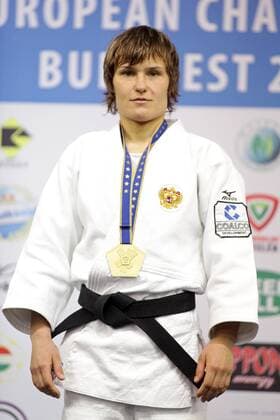 JUDO - EJU EM 2013 BUDAPEST,UNGARN,25.APR.13 - DIVERS, JUDO - EJU Europameisterschaften, bis 52kg, Damen, Siegerehrung. Bild zeigt Natalia Kuziutina (RUS). Keywords: Medaille. 