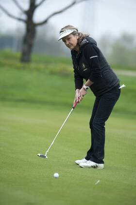 Clean Winners Chrity Golf Trophy, Golfclub Eichenried. 29.04.2013 Im Bild: Marianne Kreuzer