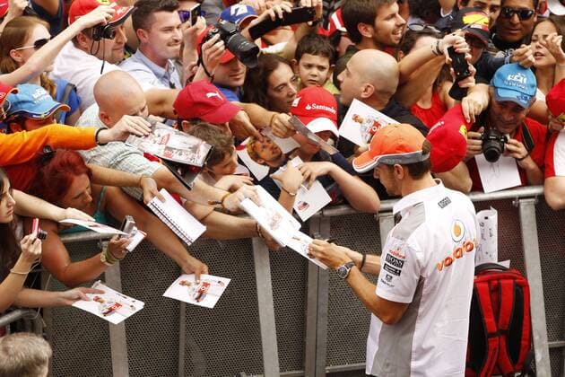 Motorsports: FIA Formula One World Championship 2013, Grand Prix of Barcelona, 5 Jenson Button (GBR, Vodafone McLaren Mercedes), xHOCHxZWEIx