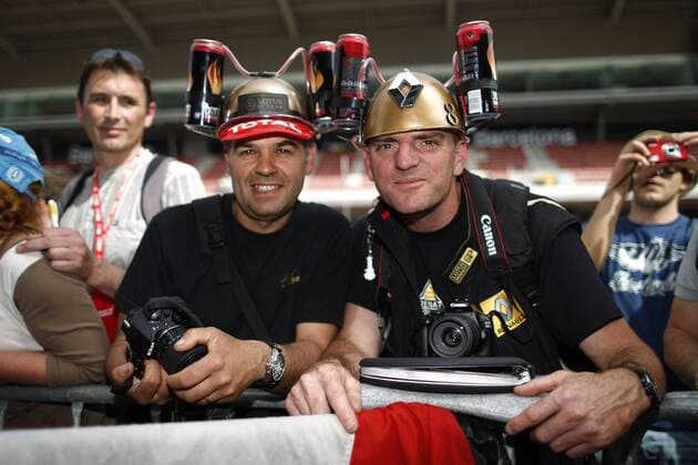 Motorsports: FIA Formula One World Championship 2013, Grand Prix of Barcelona, Lotus Renault Fans - xHOCHxZWEIx