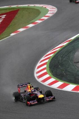 10.05.2013- Free Practice 1, Mark Webber (AUS) Red Bull Racing RB9 