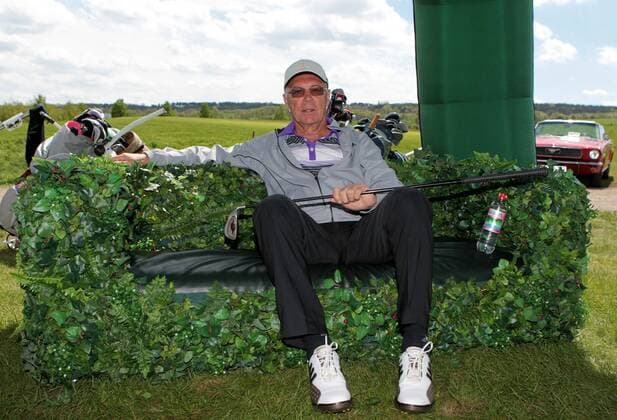 Promigolf Mühlberg 10.05.13 , Mühlberg, Charity Open , Golf-Turnier auf dem Golfplatz Ringhofen im Bild: Franz Beckenbauer auf der Thüringer Waldquell Couch