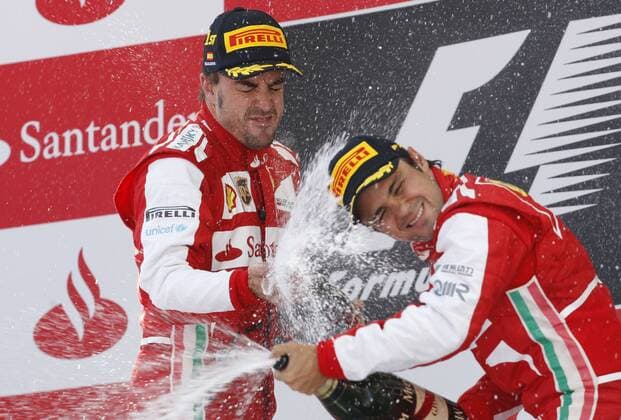 Motorsports: FIA Formula One World Championship 2013, Grand Prix of Spain, 3 Fernando Alonso (ESP, Scuderia Ferrari), 4 Felipe Massa (BRA, Scuderia Ferrari), xHOCHxZWEIx