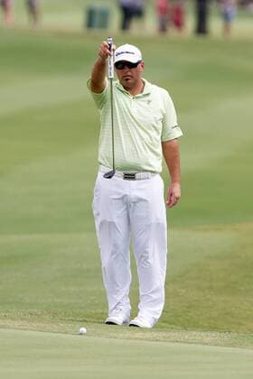 May 17, 2013: Hank Kuehne lines up his putt on 18 during the second round of the HP Byron Nelson Championship played at the TPC Four Seasons Resort in Irving, TX. GOLF: MAY 17 PGA Golf Herren - HP Byron Nelson Championship - Second Round Icon1305170512 EDITORIAL USE ONLY