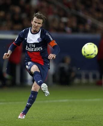 (130519) -- PARIS, May 18, 2013 (Xinhua) -- Paris Saint-Germain s English midfielder David Beckham kicks the ball during the French League 1 football match between Paris St Germain and Brest at Parc des Princes stadium in Paris on May 18, 2013.(Xinhua Wang Lili) (SP)FRANCE-PARIS-SOCCER-DAVID BECKHAM 
