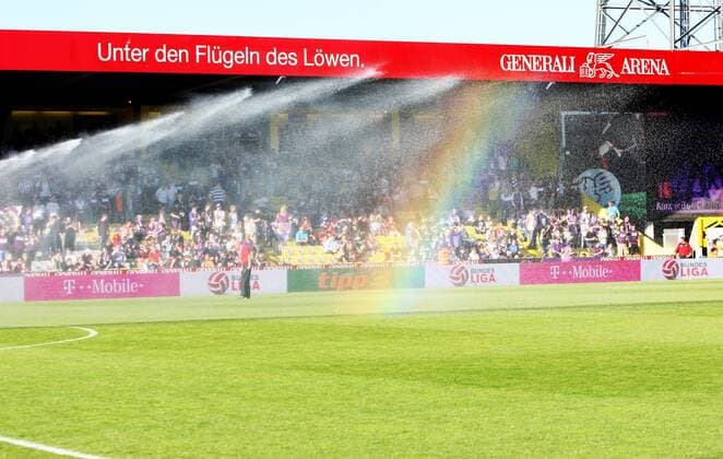 FUSSBALL - BL, WIEN,AUSTRIA,18.MAI.13 - FUSSBALL - tipp3 Bundesliga powered by T-Mobile, FK Austria Wien. Bild zeigt einen Regenbogen in der Generali Arena. 