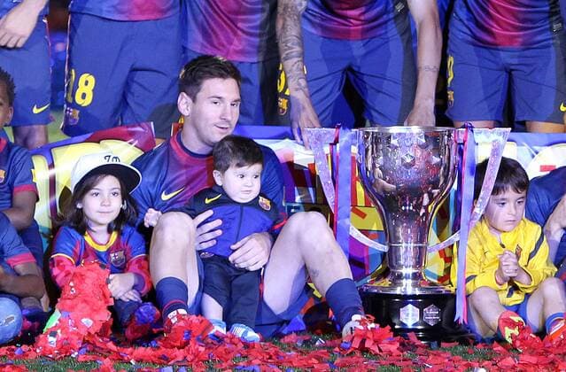 LIONEL MESSI (Barcelona) with son Thiago FOOTBALL : FC Barcelona (Barca) Champion Primera Division 2012 2013 - Liga - 19 05 2013 PACOLARGO 
