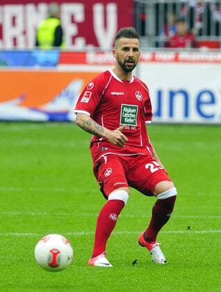 Fussball - 2. Bundesliga 19.05.2013 Kaiserslautern - Fritz-Walter-Stadion 1. FC Kaiserslautern - FC St. Pauli Benjamin KOEHLER (FCK), Aktion mit Ball 1. FC Kaiserslautern