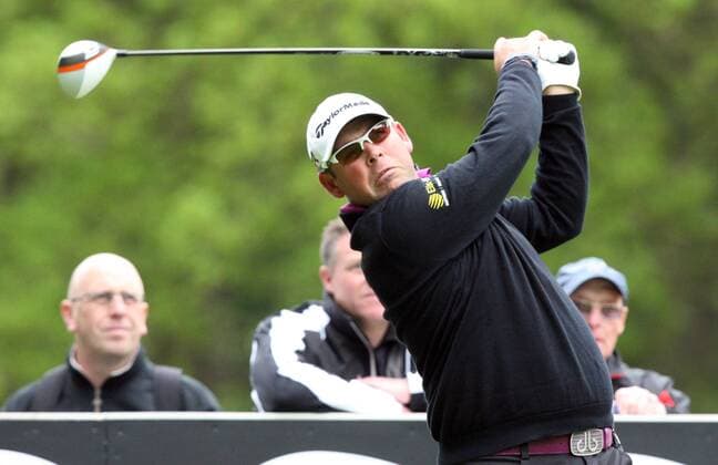 21.05.2013 Wentworth, England. Justin Walter and Caddie during practice ahead of the BMW PGA Golf Herren Championships. xKieranxGalvinx  ActionPlus15618