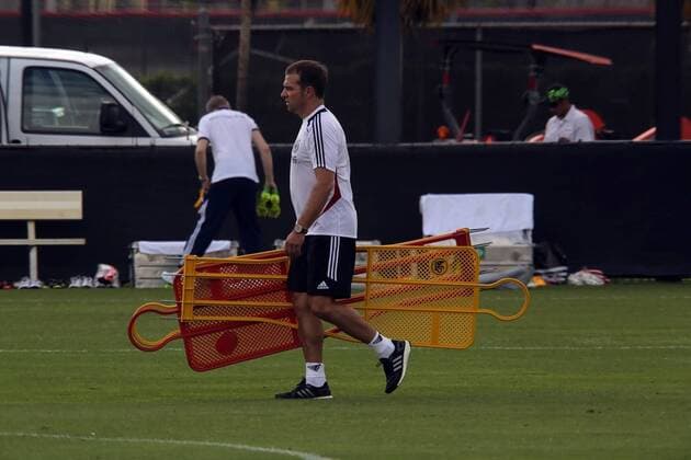 Co-Trainer Hans Dieter Flick (D)