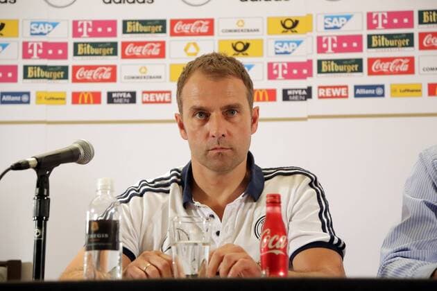 Co-Trainer Hans Dieter Flick (D)