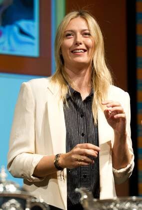 (130524) -- PARIS, May 24, 2013 (Xinhua) -- Maria Sharapova of Russia draws for the 2013 French Open tennis tournament at Roland Garros in Paris, France, on May 24, 2013. (Xinhua Bai Xue) (jyc) (SP)FRANCE-PARIS-TENNIS-2013 FRENCH OPEN-DRAW CEREMONY 