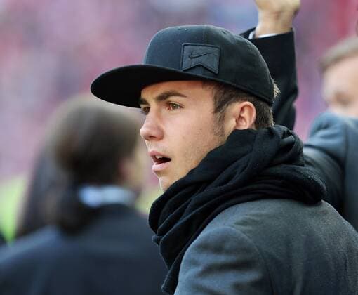 Mario Götze (BVB) in ziviler Kleidung. Borussia Dortmund - FC Bayern München . London, ENG, 25.05.2013 , Finale, Fussball-Champions League 2013 .