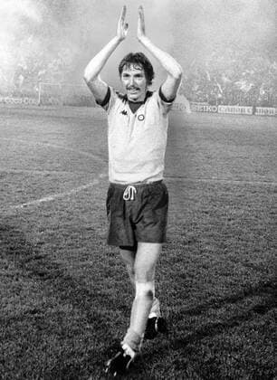 Zbigniew Boniek (Juventus Turin) ist Europapokalsieger der Pokalsieger