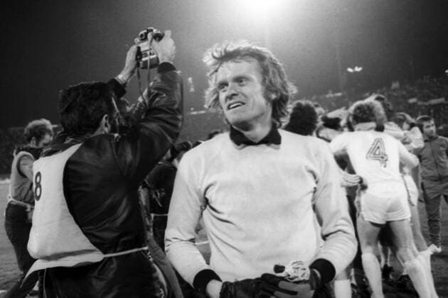 Torwart Sepp Maier (FC Bayern München) gewinnt den Europapokal der Landesmeister