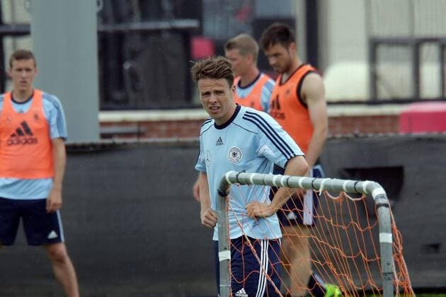 Nicolai Müller (D)