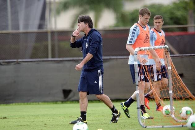 Bundestrainer Joachim Löw (D)