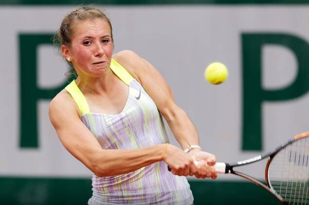 TENNIS - WTA, French Open 2013 PARIS,FRANKREICH,29.MAI.13 - TENNIS - WTA Tennis Damen Tour, Grand Slam, Roland Garros, French Open. Bild zeigt Annika Beck (GER). 