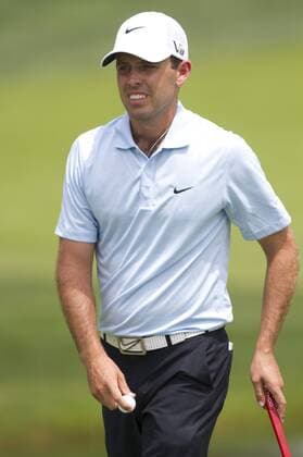 May 30, 2013: Charl Schwartzel finished his 1st round as the early leader at -7 under par one stroke ahead of Scott Piercy during the first round of The Memorial Tournament at Muirfield Village Golf Club in Dublin, Ohio PGA Golf Herren 2013: The Memorial Tournament MAY 30 - ZUMAct5