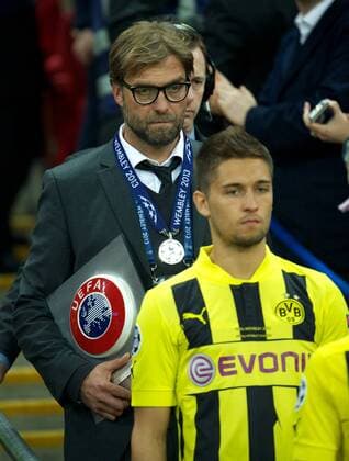 Fussball UEFA Champions League 25.05.2013 Finale London Wembley Stadion FC Bayern München nach der Medaillenübergabe an BVB Borussia Dortmund Abgang Jürgen KLOPP Trainer BoDo
