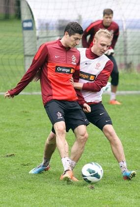 Krakow, 05.06.2013 - Nationalteam Polen - Training - ROBERT LEWANDOWSKI DANIEL LUKASIK -  130605MIS059