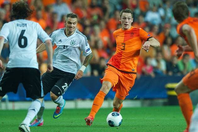 (L-R) Sebastian Rudy of Germany U21, Pierre-Michel Lasogga of Germany U21, Stefan de Vrij of Holland U21 during the UEFA EURO U21 match between Holland U21 and Germany U21 on June 6, 2013 at the HaMoshava stadium at Petach Tikva, Israel. Netherlands U21 v Germany U21 UEFA EURO U21 2012 2013 xVIxxIVx 1596153