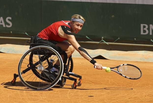 Sabine ELLERBROCK (GER) gewinnt das Turnier im Rollstuhltennis Tennis French Open Paris Fr 07.06.2013