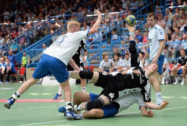 08.06.2013, xjhx, Handball HBL, TV Grosswallstadt - THW Kiel, v.l. Joakim Larsson (TV Grosswallstadt), Rene Toft Hansen (THW Kiel), Sverre Andreas Jakobsson (TV Grosswallstadt)
