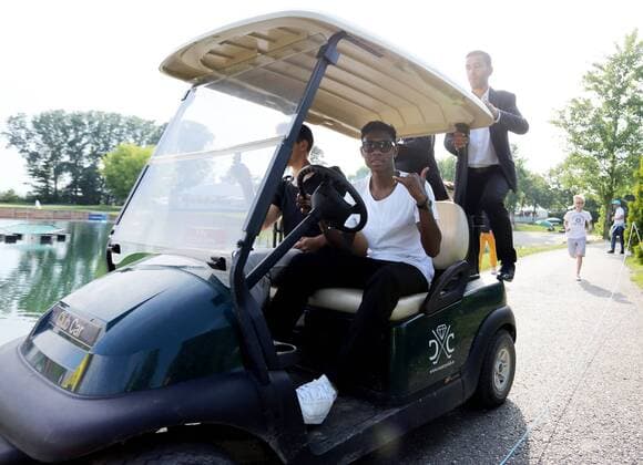 GOLF - PGA, Lyoness Open 2013 ATZENBRUGG,AUSTRIA,08.JUN.13 - DIVERS, GOLF, FUSSBALL - PGA Golf Herren European Tour, Lyoness Open 2013 im Diamond Country Club. Bild zeigt David Alaba (FC Bayern München). 