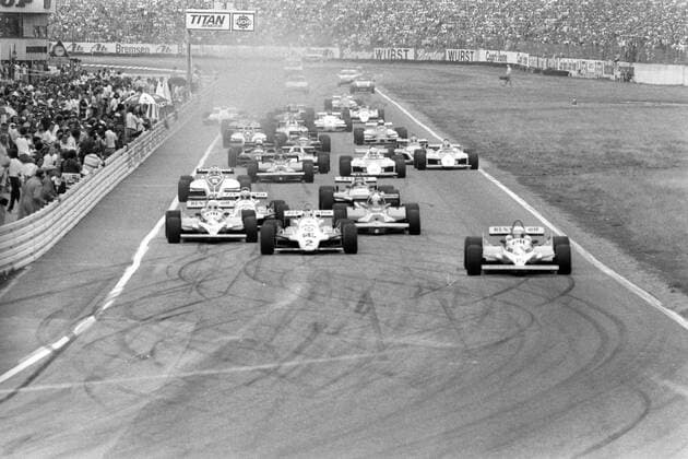 Start zum GP von Deutschland 1981, Alain Prost (Frankreich Renault, lre.) vor Carlos Reutemann (Argentinien Williams Ford) und Rene Arnoux (Frankreich Ferrari)