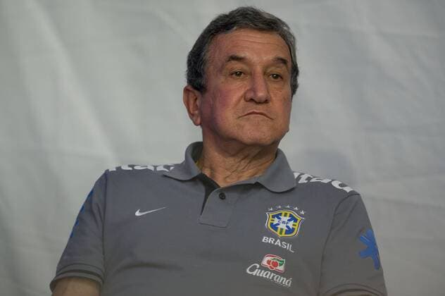Carlos Alberto Parreira - PRessetermin der brasilianischen Nationalmannschaft (BRA) in Brasilia 13 06 2013. ( x(725)xMarceloxMachadoxdexMelox x  (17111) Coletiva de Imprensa da