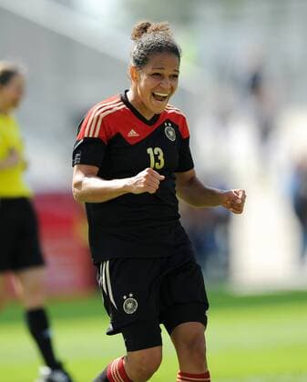 15-06-2013, Fussball, Frauen Nationalmannschaft, Freundschaftsspiel, Deutschland - Schottland Jubel Celia Okoyino da Mbabi (Deutschland)