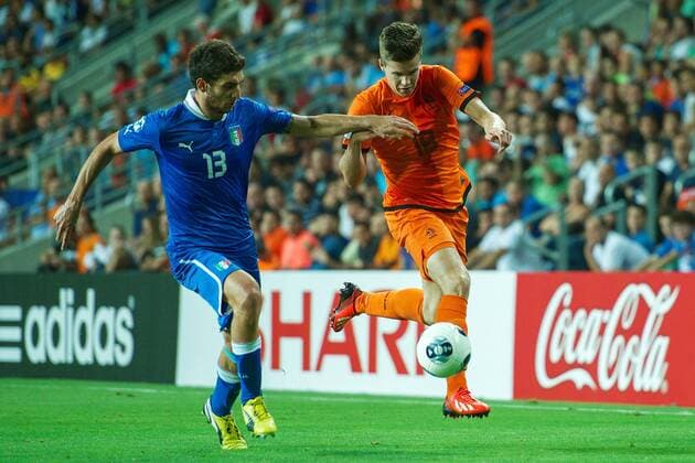 (L-R) Matteo Bianchetti of Italy U21, Marco van Ginkel of Holland U21 during the UEFA EURO U21 championship semi-final match between Italy and Netherlands on June 15, 2013 at the HaMoshava stadium at Petach Tikva, Israel. Italy U21 v Holland U21 UEFA EURO U21 2012 2013 xVIxxIVx 1608388