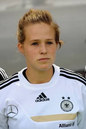 Isabelle Linden ( Deutschland Portrait ). EP_TTL