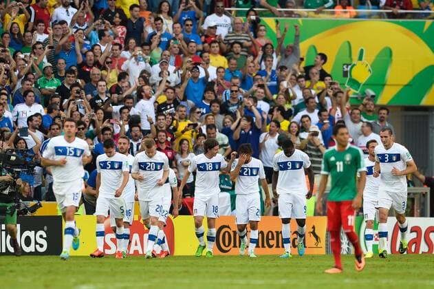 RIO DE JANEIRO, RJ - 16 06 2013: MEXICO vs ITALY: -Italy celebrate goal scorer Andrea PIRLO - Confed Cup - Maracana. ( x(11)xCelsoxPupox xFotoarenax  (17126)
