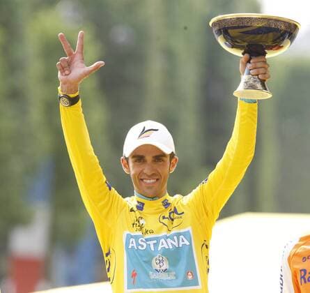 Alberto Contador celebrates his victory in Paris - Tour de France xRODOLFOxESPINOSAx 