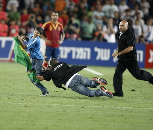 Final match of the U-21 European Cup played between Italy and Spain. In this picture, a spectator. xCARLOSxBARAJASx 