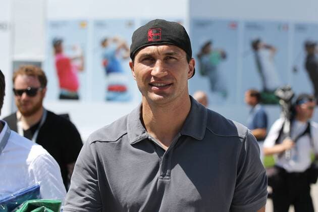 Wladimir KLITSCHKO (Box-Weltmeister) Einzelbild, angeschnitten, angeschnittenes Einzelmotiv, Halbfigur, halbe Figur, quer, querformat, horizontal, landscape, EP_ckt