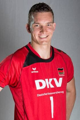 Volleyball, Fotoshooting Nationalmannschaft Herren 21.06.13, Arena Bremen, Bremen Christian Fromm ( 1 GER)