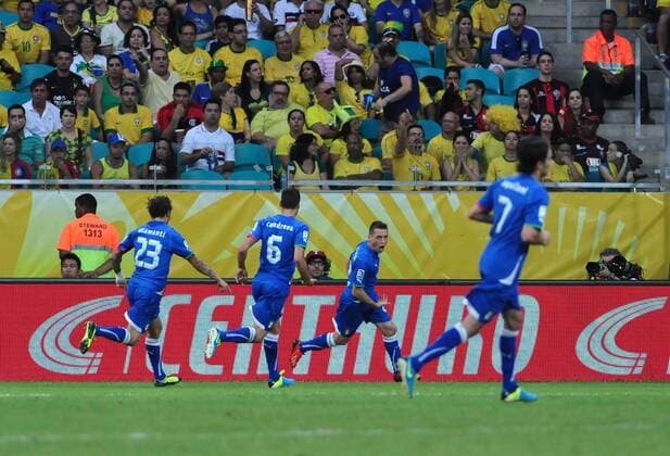 Emanuele Giaccherini - Italien - Brasilien Arena Fonte Nova. SALVADOR, BA - 22 06 2013 ( x(2113)xMauroxAkinxNassorx xFotoax  (17132) Itália x Brasil