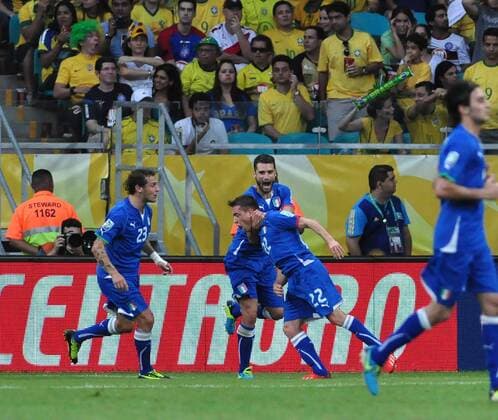 Emanuele Giaccherini - Italien - Brasilien Arena Fonte Nova. SALVADOR, BA - 22 06 2013 ( x(2113)xMauroxAkinxNassorx xFotoax  (17132) Itália x Brasil